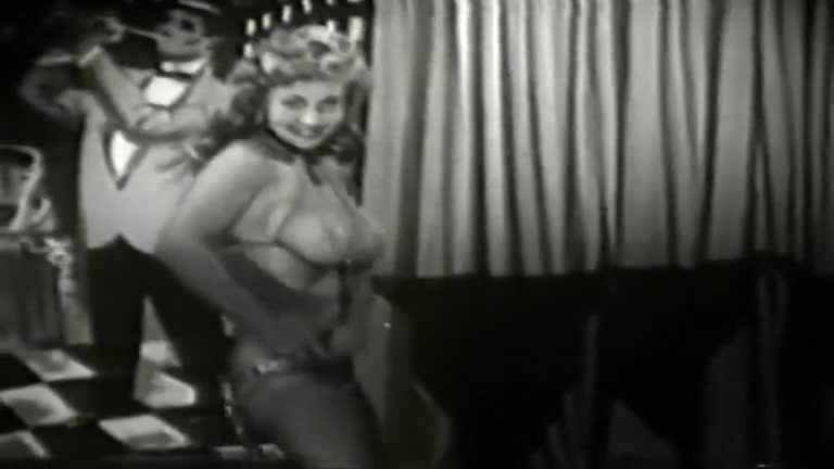 Virginia Bell - Seductive Jazzy Burlesque Tease